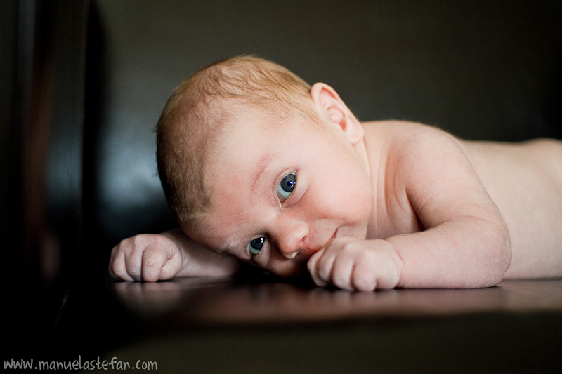 Toronto newborn photographer