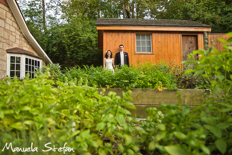 Bride and groom at Old Mill Ancaster 01