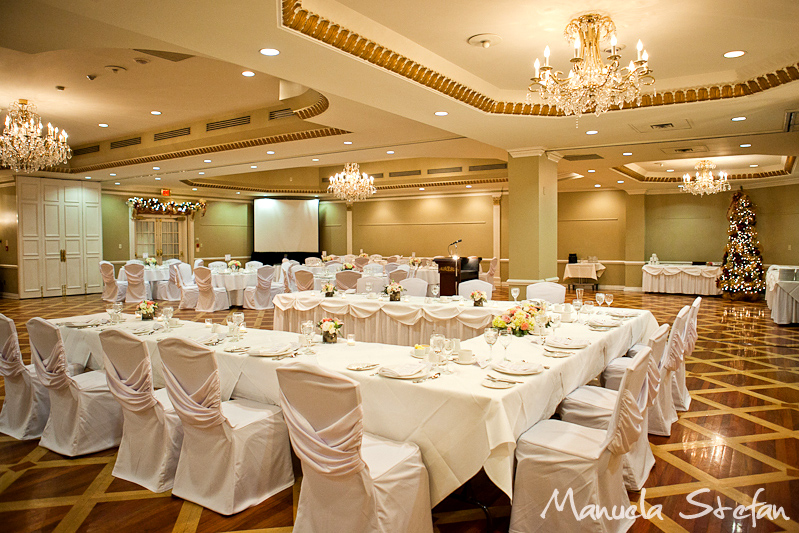 Wedding reception at Queen's Landing 01