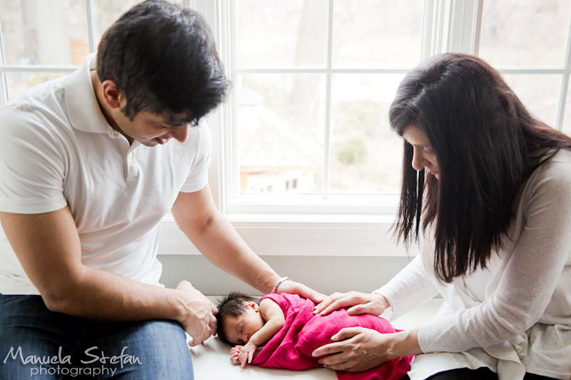 Newborn photographer Toronto