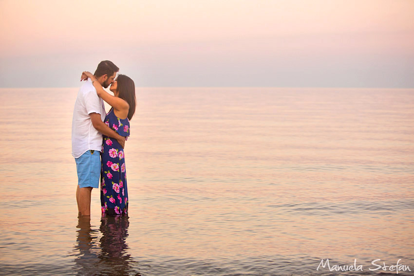 Scarborough Bluffs engagement photos