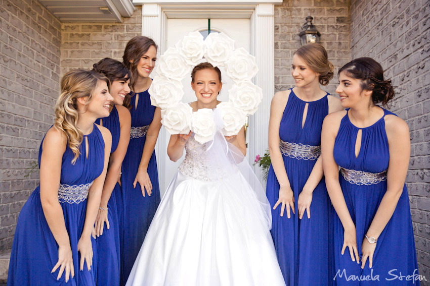 Bridesmaids portraits