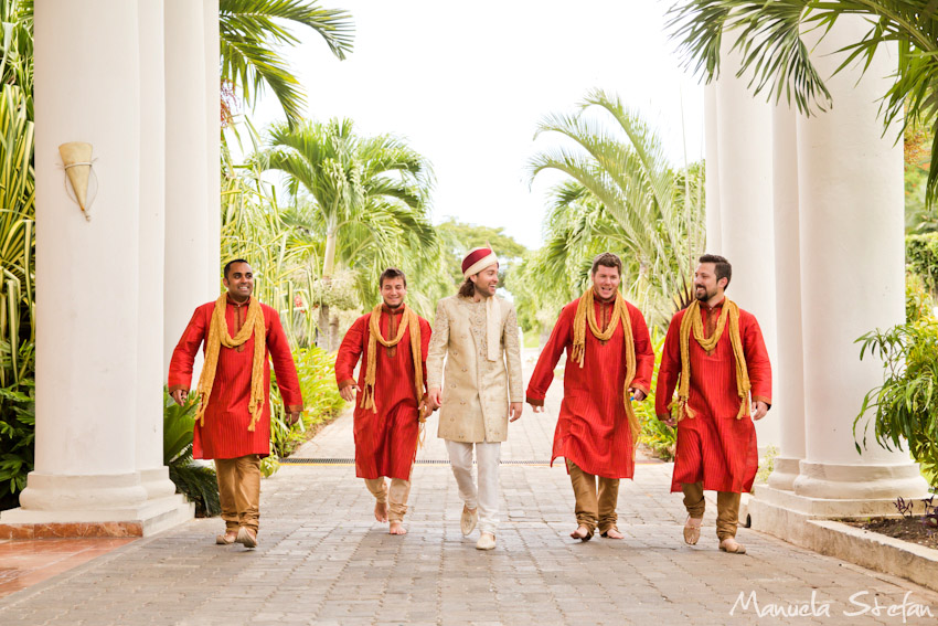 South Asian wedding at Grand Palladium Hotel