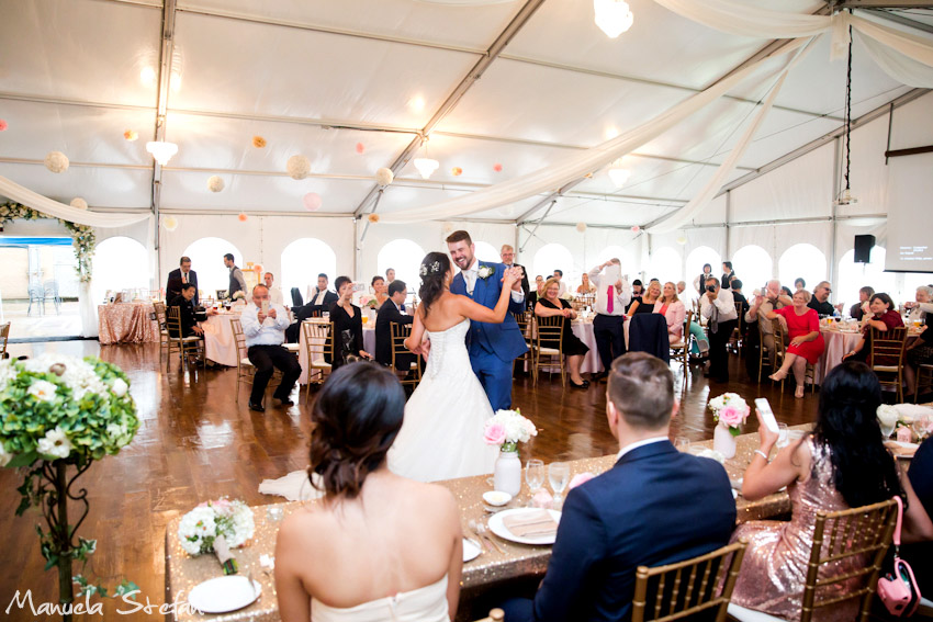 bride-and-groom-first-dance