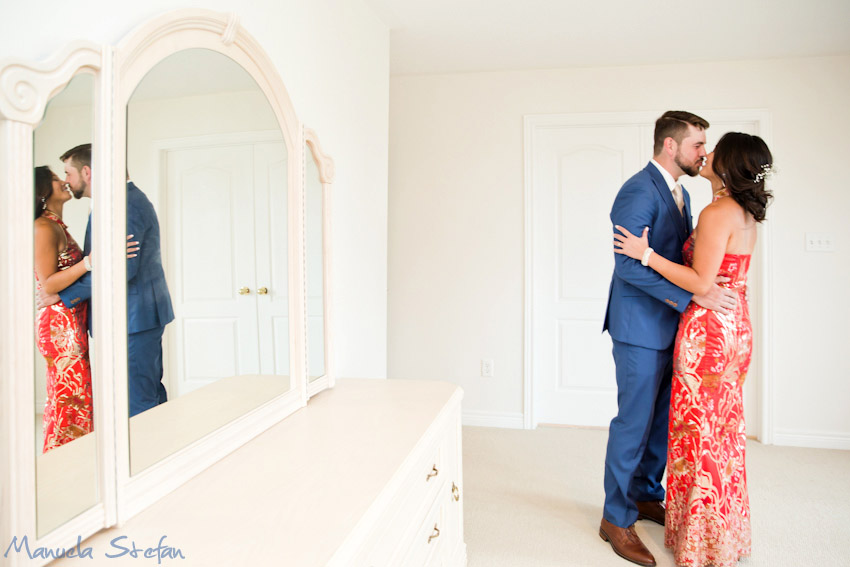 chinese-bride-and-groom-first-look