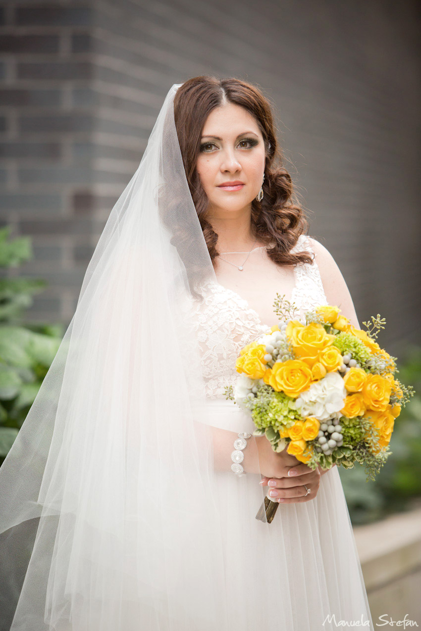 elegant-bride-toronto