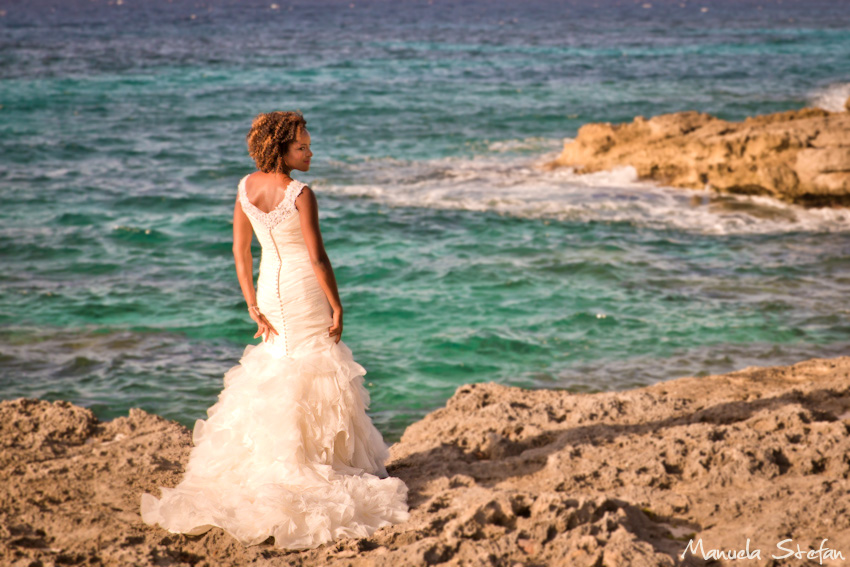 Bride at Borghinvilla