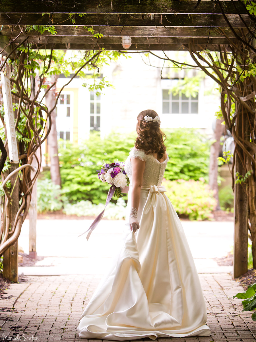 Beautiful bride Niagara