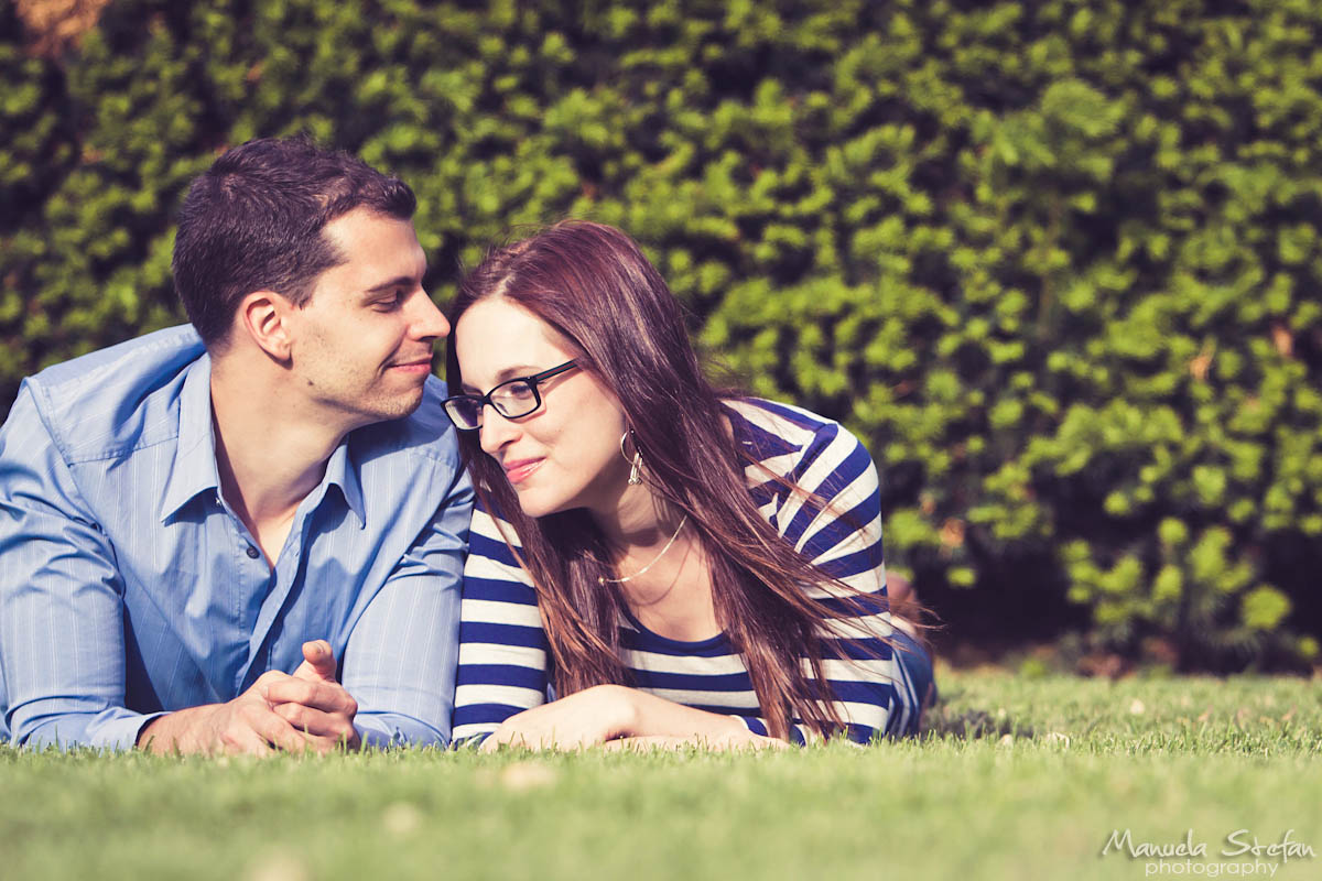 Downtown Toronto engagement photos