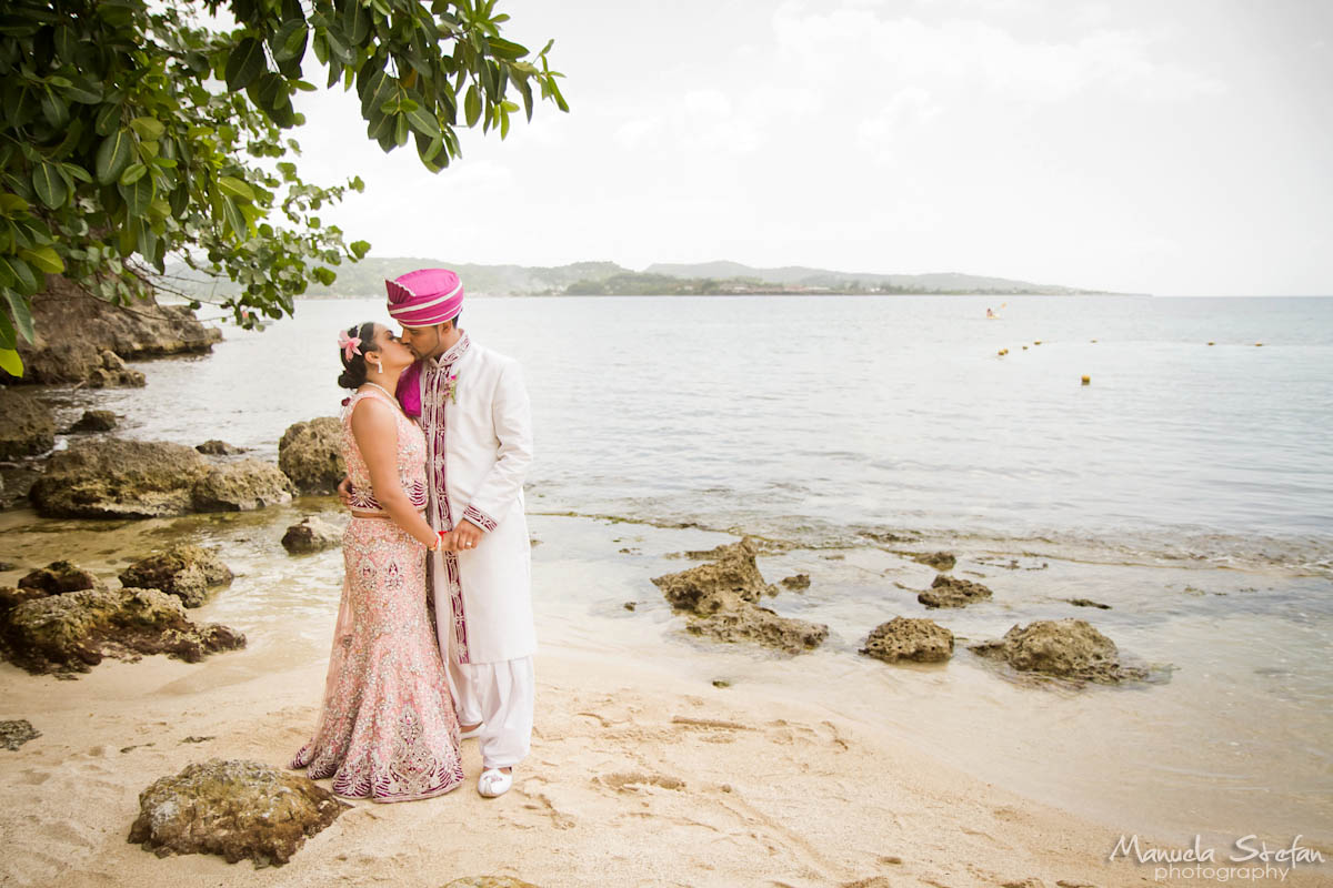 Grand Palladium South Asian wedding photographer